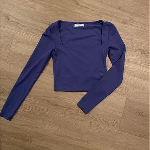 Aritzia Babaton contour square neck cropped long sleeve